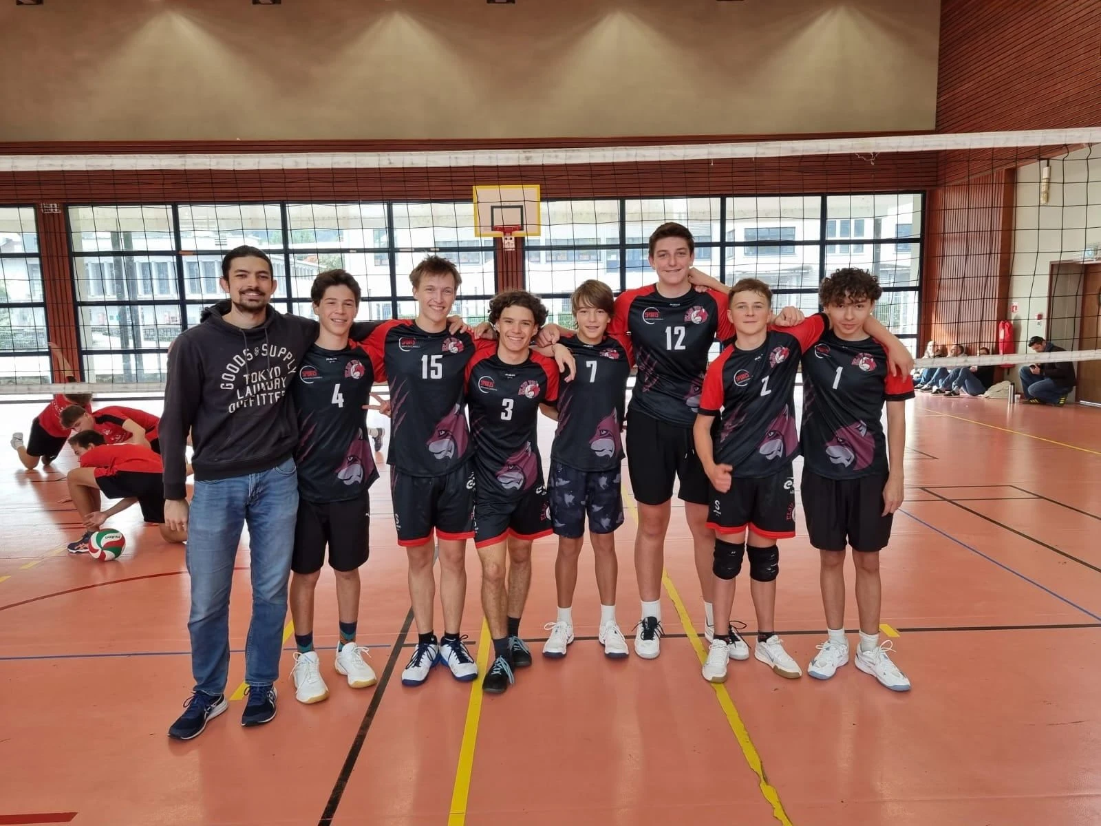 Photo collective de l'équipe M18M compétition de l'ELAU VB.